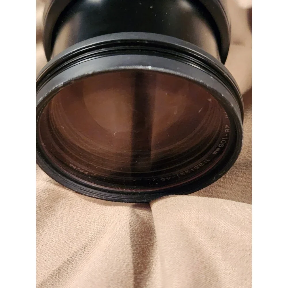 Minolta AF Zoom xi 28-105mm f/3.5-4.5 Lens Sony A-Mount w/ Hoya 62mm Skylight